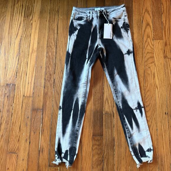 Vervet by Flying Monkey Black and White High Rise Skinny Ankle Jeans 25 - Picture 4 of 11